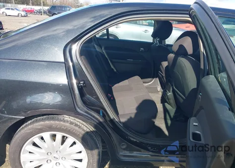 2012 Ford Fusion Hybrid from USA, damaged, VIN 3FADP0L34CR380473